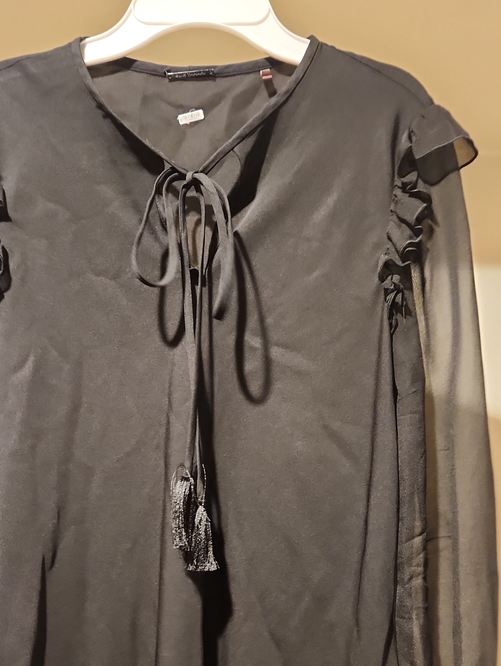 ❤️ ELIE TAHARI SILK TIE NECK BLOUSE / TOP, BLACK CAVIAR, XS - Picture 4 of 11